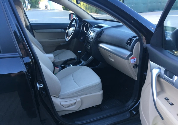 Kia Sorento cena 38600 przebieg: 179000, rok produkcji 2011 z Poniatowa małe 79
